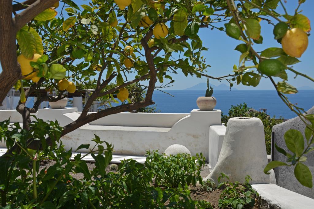 Mariangelica Hotel Ginostra ภายนอก รูปภาพ